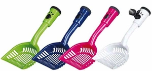 TRIXIE pesakasti kühvel koos väljaheitekottidega, suurus M 38cm